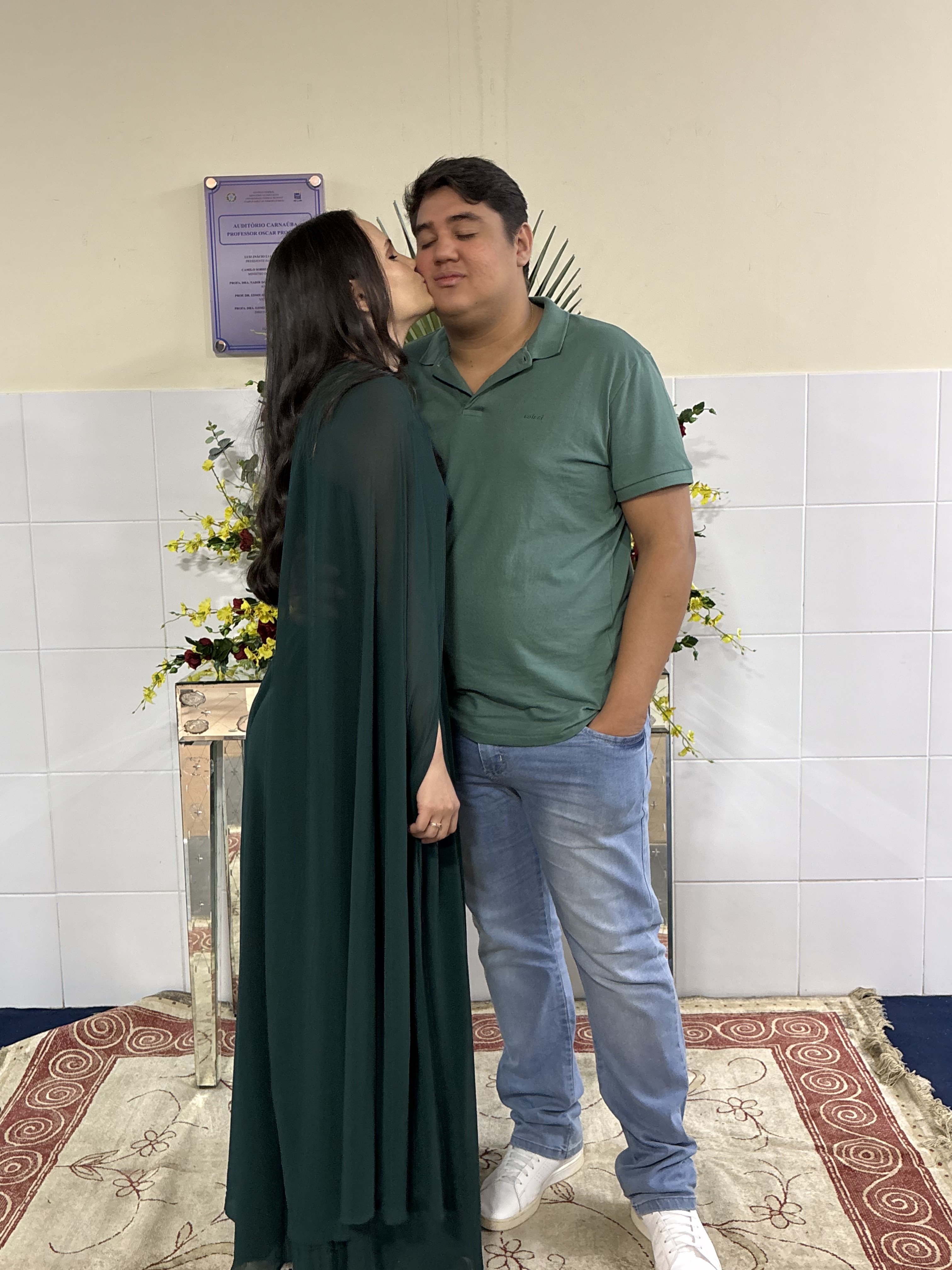 Foto do casal - Formatura Érika Enfermagem UFPI